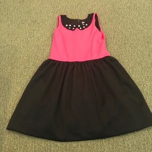 Zoe Ltd black and pink dress